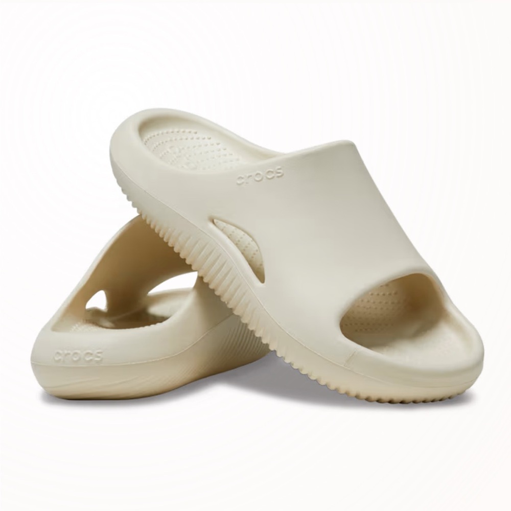 CROCS Mellow Recovery Slide size 6